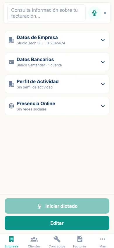 Pantalla de datos de la empresa Studio Tech S.L. con dirección, NIF y datos bancarios.